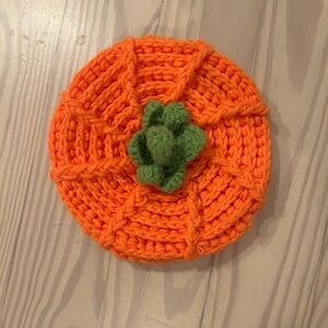 Baby Halloween pumpkin knit cap hat, like new